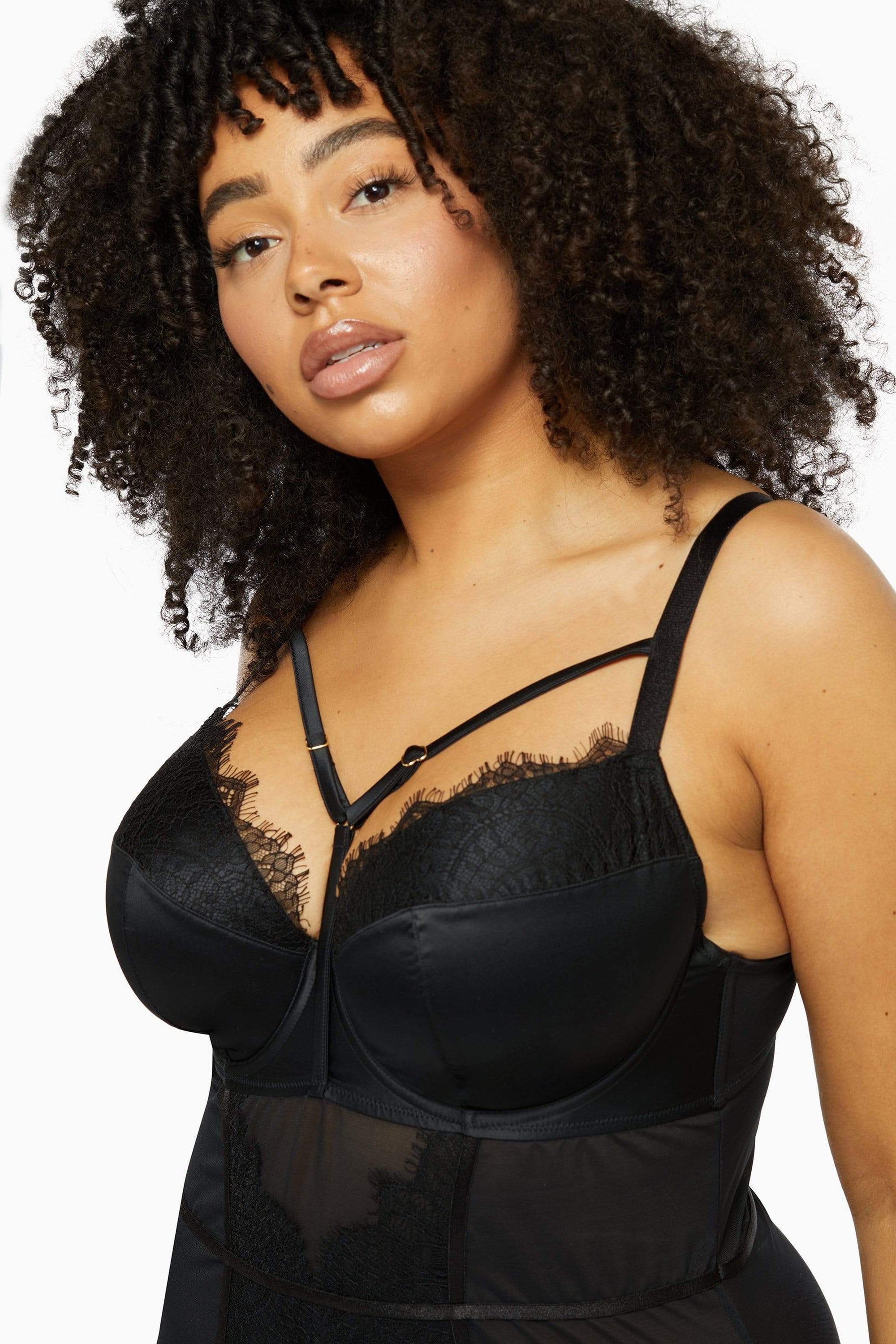 Lia Padded Overbust Strap Curve Mesh Body